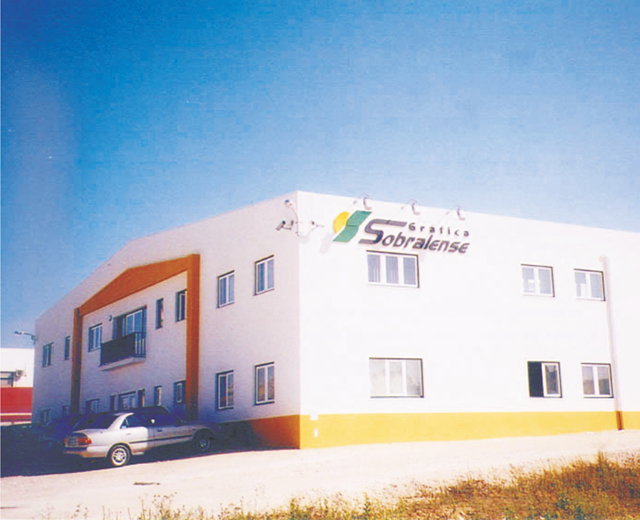 Gráfica Sobralense Sobral de Monte Agraço, 2001